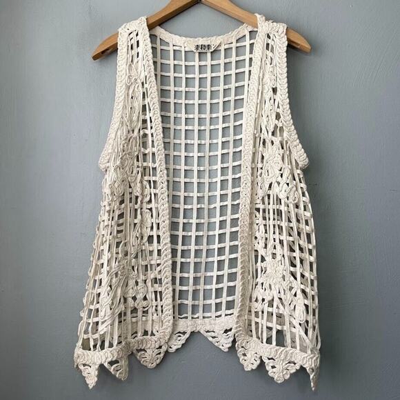 IDI by Matthew Jackets & Blazers - IDI by Matthew Size Medium Creamy Open Crochet Knit Vest Cardigan Beachy Boho